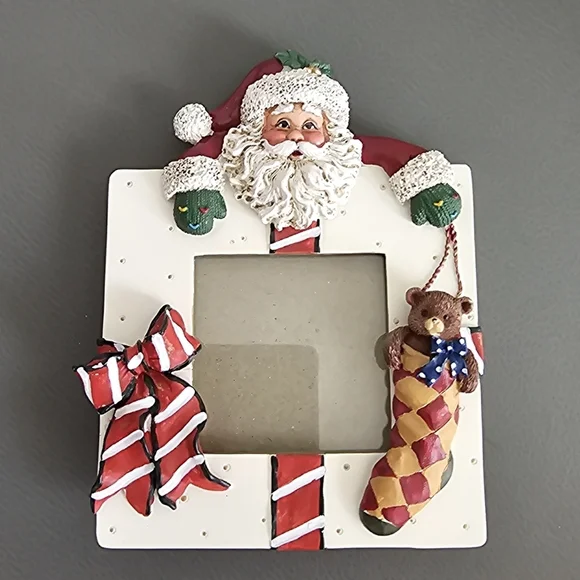 Festive Santa Picture Frame - Picture 1 of 7